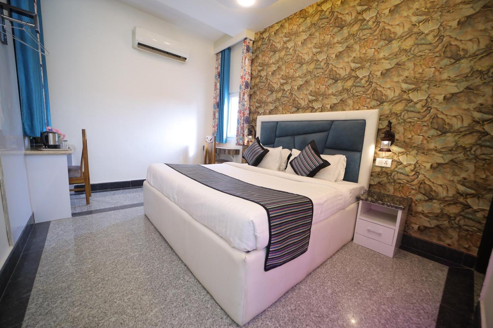 Aman Homestay